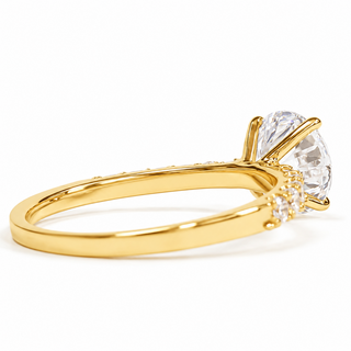 Round Brilliant Pavé Ring – Lab Grown Diamond – 14K/18K Yellow Gold – 12 Side Stones