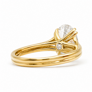 Oval Brilliant Split Band Solitaire Ring – Lab Grown Diamond – 14K/18K Yellow Gold - 1 Side Stone