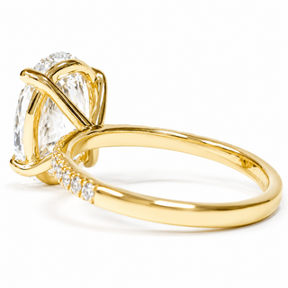 Oval Brilliant Pavé Ring – Lab Grown Diamond – 14K/18K Gold – 18 Side Stones