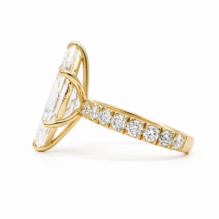 Marquise Brilliant Pavé Ring – Lab Grown Diamond – 14K/18K Yellow Gold – 16 Side Stones