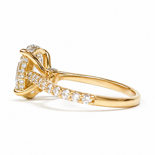 Oval Brilliant Pavé Ring with Hidden Halo – Lab Grown Diamond – 14K/18K Yellow Gold – 44 Side Stones