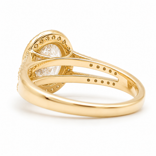 Oval Brilliant Split Pavé with Halo Ring  – Lab Grown Diamond – 14K/18K Yellow Gold – 54 Side Stones