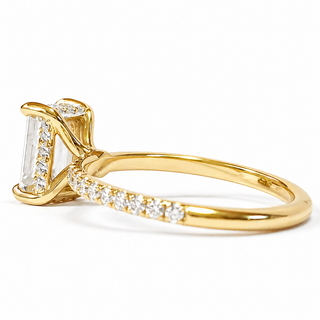 Emerald Cut with Pavé Band and Hidden Halo – Lab-Grown Diamond – 14K/18K Yellow Gold – 42 Side Stones