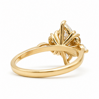 Marquise Brilliant Pavé Ring – Lab Grown Diamond – 14K/18K Yellow Gold – 6 Side Stones