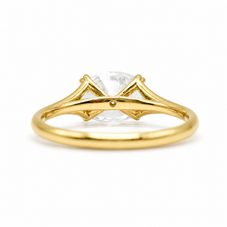 Oval Brilliant Solitaire Ring – Lab Grown Diamond – 14K/18K Yellow Gold