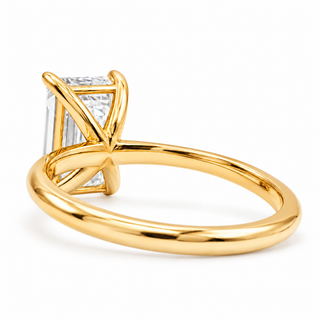 Emerald Cut Solitaire Ring – Lab-Grown Diamond – 14K/18K Gold