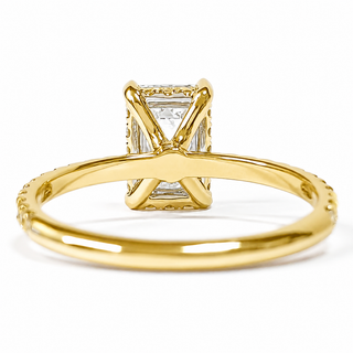 Emerald Cut with Pavé Band and Hidden Halo – Lab-Grown Diamond – 14K/18K Yellow Gold – 42 Side Stones