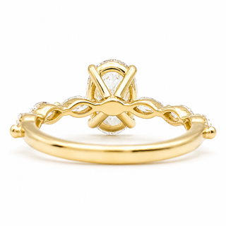 Oval Brilliant with Marquise Band Ring – Lab-Grown Diamond – 14K/18K Gold – 6 Side Stones