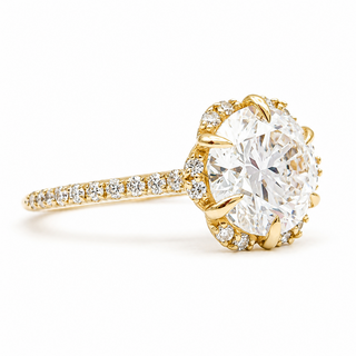 Round Brilliant Flower Pavé Ring – Lab Grown Diamond – 14K/18K Gold – 32 Side Stones