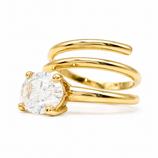 Oval Brilliant Spiral Solitaire Ring – Lab Grown Diamond – 14K/18K Yellow Gold