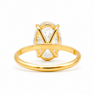 Oval Brilliant Solitaire Ring – Lab Grown Diamond – 14K/18K White Gold