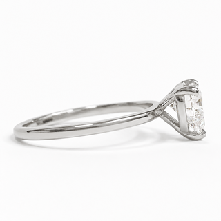 Heart Brilliant Solitaire Ring – Lab-Grown Diamond – 14K/18K White Gold