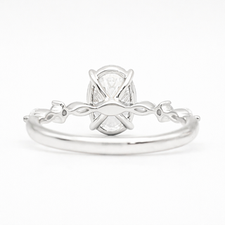 Oval Brilliant with Marquise Band Ring – Lab-Grown Diamond – 14K/18K White Gold – 6 Side Stones