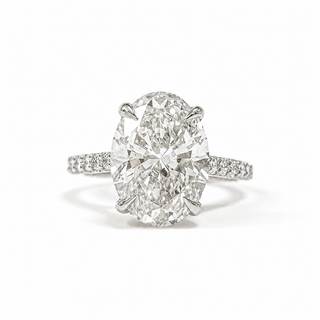 Oval Brilliant Pavé Ring with Hidden Halo – Lab Grown Diamond – 14K/18K White Gold – 44 Side Stones