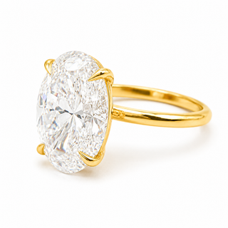 Oval Brilliant Solitaire Ring – Lab Grown Diamond – 14K/18K White Gold