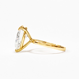 Pear Shape Solitaire Ring – Lab-Grown Diamond – 14K/18K Yellow Gold