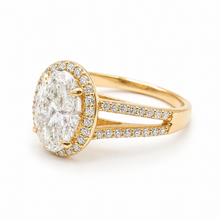 Oval Brilliant Split Pavé with Halo Ring  – Lab Grown Diamond – 14K/18K Yellow Gold – 54 Side Stones