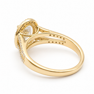Oval Brilliant Split Pavé with Halo Ring  – Lab Grown Diamond – 14K/18K Yellow Gold – 54 Side Stones