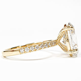 Oval Brilliant Pavé Ring – Lab Grown Diamond – 14K/18K Yellow Gold – 18 Side Stones