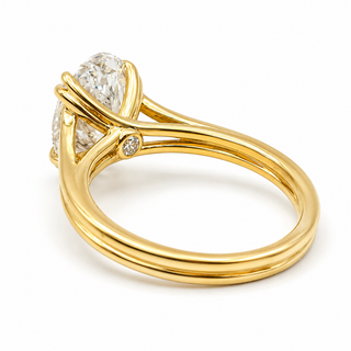 Oval Brilliant Split Band Solitaire Ring – Lab Grown Diamond – 14K/18K Yellow Gold - 1 Side Stone