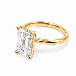 Emerald Cut Solitaire Ring – Lab-Grown Diamond – 14K/18K Gold