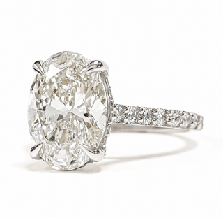 Oval Brilliant Pavé Ring with Hidden Halo – Lab Grown Diamond – 14K/18K White Gold – 44 Side Stones