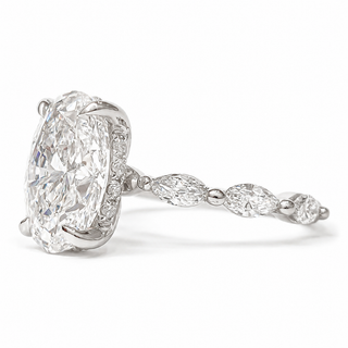 Oval Brilliant with Marquise Band and Hidden Halo Ring – Lab-Grown Diamond – 14K/18K Gold – 20 Side Stones