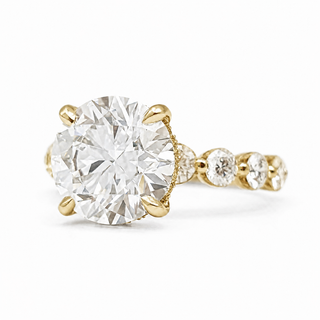 Round Brilliant Pavé Ring – Lab Grown Diamond – 14K/18K Yellow Gold – 30 Side Stones