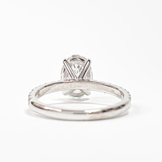 Oval Brilliant Pavé Ring – Lab Grown Diamond – 14K/18K White Gold – 20 Side Stones