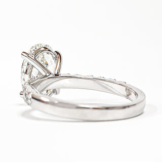 Oval Brilliant Pavé Ring – Lab Grown Diamond – 14K/18K White Gold – 12 Side Stones