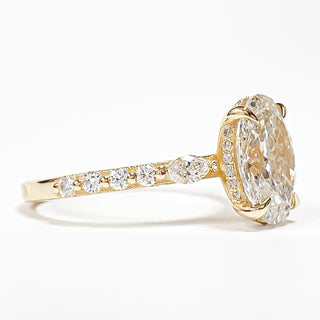 טבעת יהלום עגולה מבריקה 1.00-5.00 קראט – יהלום מעבדה – זהב צהוב 14 או 18 קראט - 18 אבני צד