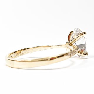Oval Brilliant Degrade Pavé Ring – Lab Grown Diamond – 14K/18K Yellow Gold – 20 Side Stones