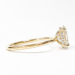 Oval Brilliant Ring with Hidden Halo – Lab Grown Diamond – 14K/18K Yellow Gold – 18 Side Stones