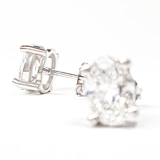 Oval Brilliant Earrings – Lab Grown Diamonds – 14K/18K White Gold – Stud Earrings