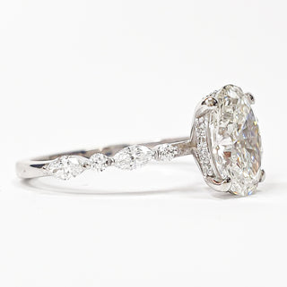 Oval Brilliant with Marquise Band and Hidden Halo Ring – Lab-Grown Diamond – 14K/18K White Gold – 22 Side Stones