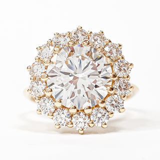 Round Brilliant Diana Ring – Lab Grown Diamond – 14K/18K Yellow Gold – 14 Side Stones