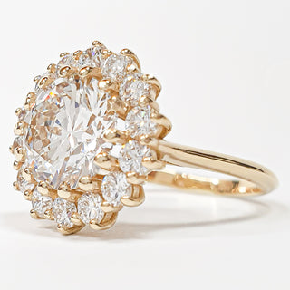 Round Brillaint Cut 3.71 Carat Lab-Grown Diamonds Ring | IGI Certified | 4.22 Gram 14K Yellow Gold