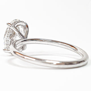 Oval Brilliant Ring with Hidden Halo – Lab Grown Diamond – 14K/18K White Gold – 18 Side Stones