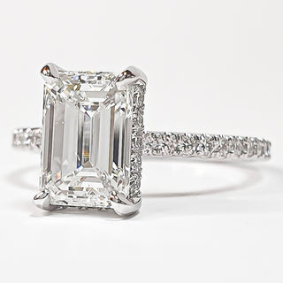 Emerald Cut with Pavé Band and Hidden Halo – Lab-Grown Diamond – 14K/18K White Gold – 42 Side Stones