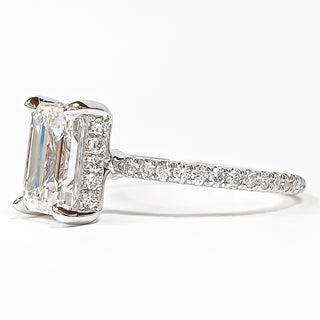 טבעת יהלום עגולה מבריקה 1.00-5.00 קראט – יהלום מעבדה – זהב צהוב 14 או 18 קראט - 18 אבני צד