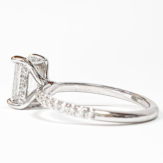 טבעת יהלום עגולה מבריקה 1.00-5.00 קראט – יהלום מעבדה – זהב צהוב 14 או 18 קראט - 18 אבני צד