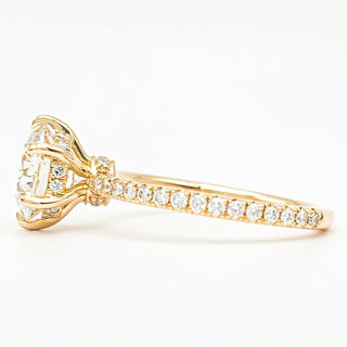 Round Brilliant 6 Prong Pavé Ring – Lab Grown Diamond – 14K/18K Yellow Gold – 46 Side Stones