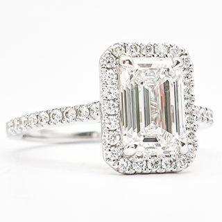 טבעת יהלום עגולה מבריקה 1.00-5.00 קראט – יהלום מעבדה – זהב צהוב 14 או 18 קראט - 18 אבני צד