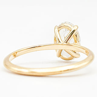 Oval Brilliant Solitaire Ring – Lab Grown Diamond – 14K/18K Yellow Gold