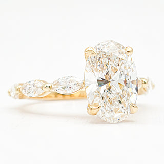 Oval Brilliant with Marquise Band Ring – Lab-Grown Diamond – 14K/18K Yellow Gold – 6 Side Stones