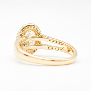 טבעת יהלום עגולה מבריקה 1.00-5.00 קראט – יהלום מעבדה – זהב צהוב 14 או 18 קראט - 18 אבני צד