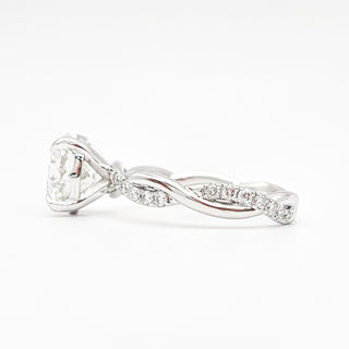 Round Brilliant Pavé Ring – Lab Grown Diamond – 14K/18K White Gold – 28 Side Stones