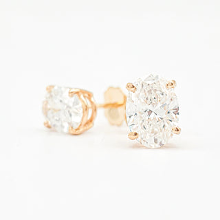 Oval Brilliant Earrings – Lab Grown Diamonds – 14K/18K Yellow Gold – Stud Earrings