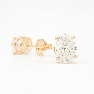 Oval Brilliant Earrings – Lab Grown Diamonds – 14K/18K Yellow Gold – Stud Earrings