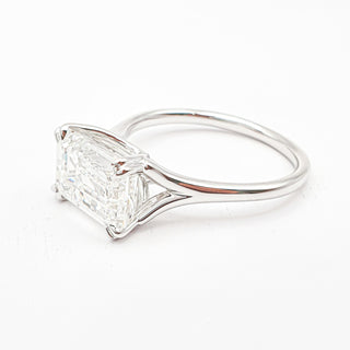 Emerald Cut Split Solitaire Ring – Lab-Grown Diamond – 14K/18K White Gold